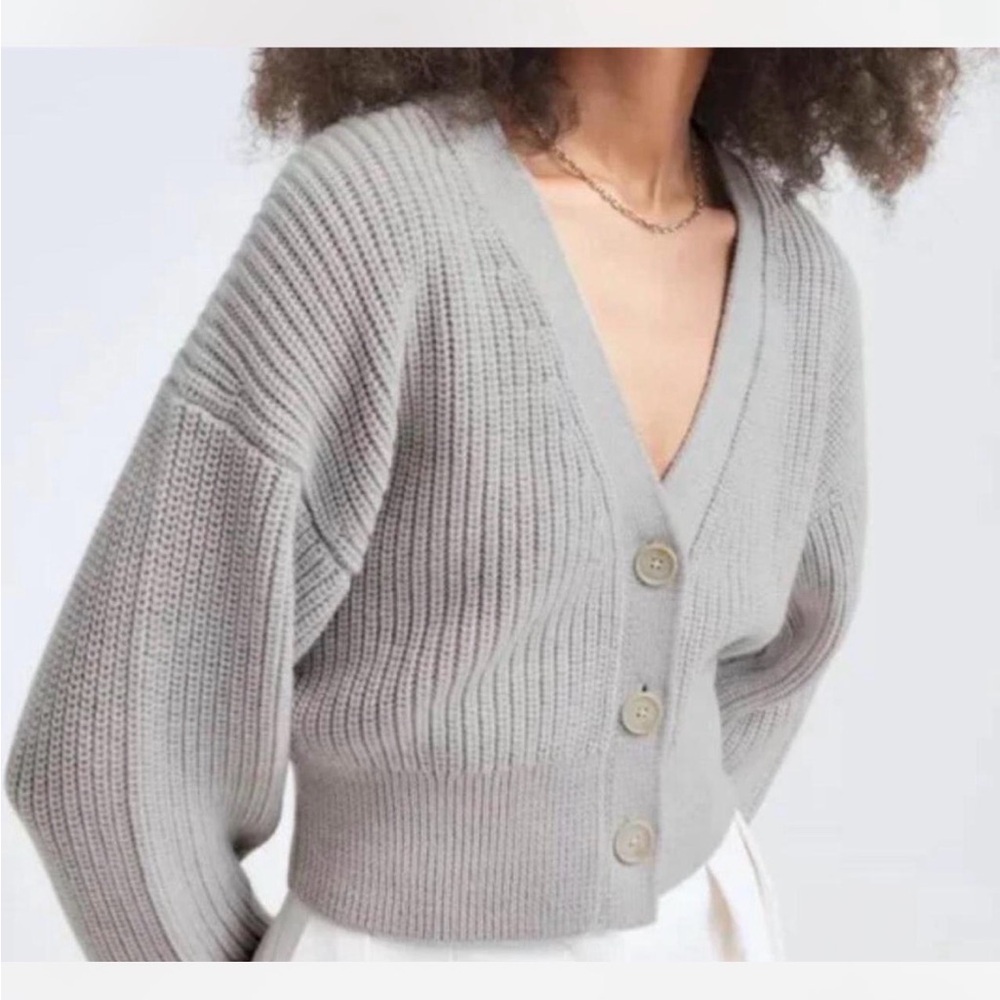 Babaton Cropped Cream Ribbed Cardigan